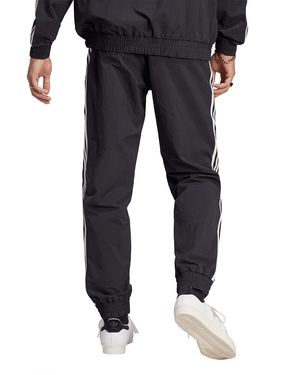 Calça adidas NSRC