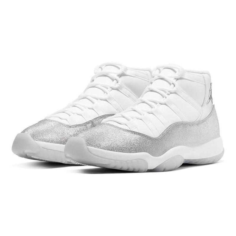Tenis-Air-Jordan-11-Retro-Feminino-Branco-5