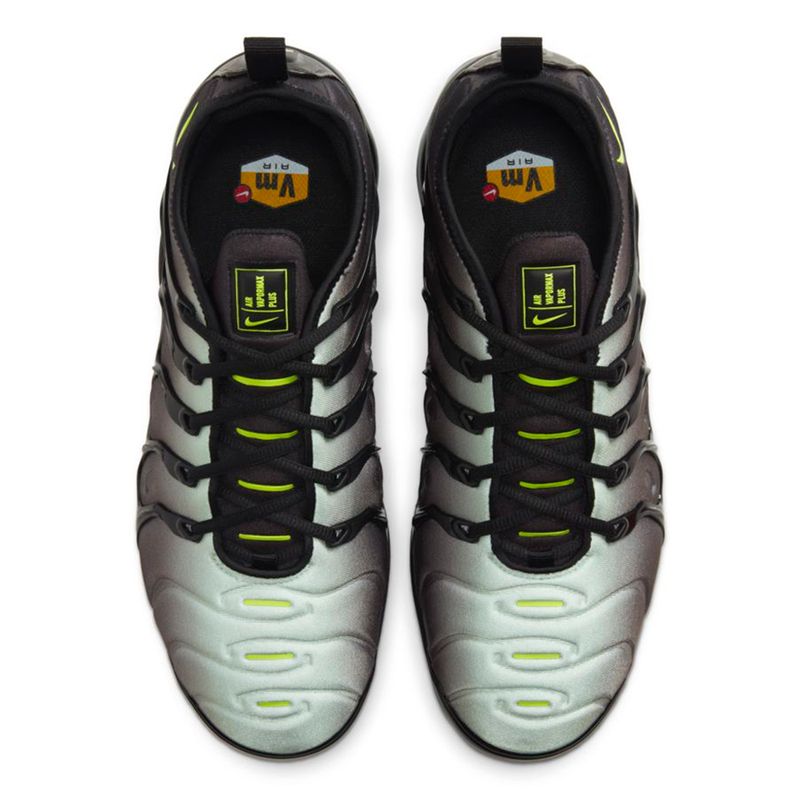 Tenis-Nike-Air-Vapormax-Plus-Masculino-Multicolor-4