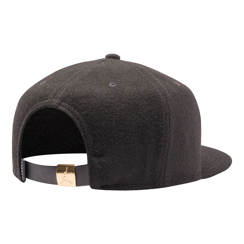 Bone-Jordan-X-PSG-Pro-L-Cinza-2