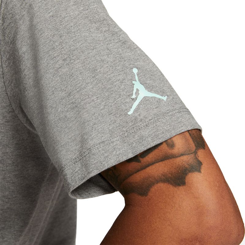 Camiseta-Jordan-Jumpman-Classics-Masculina-Cinza-4