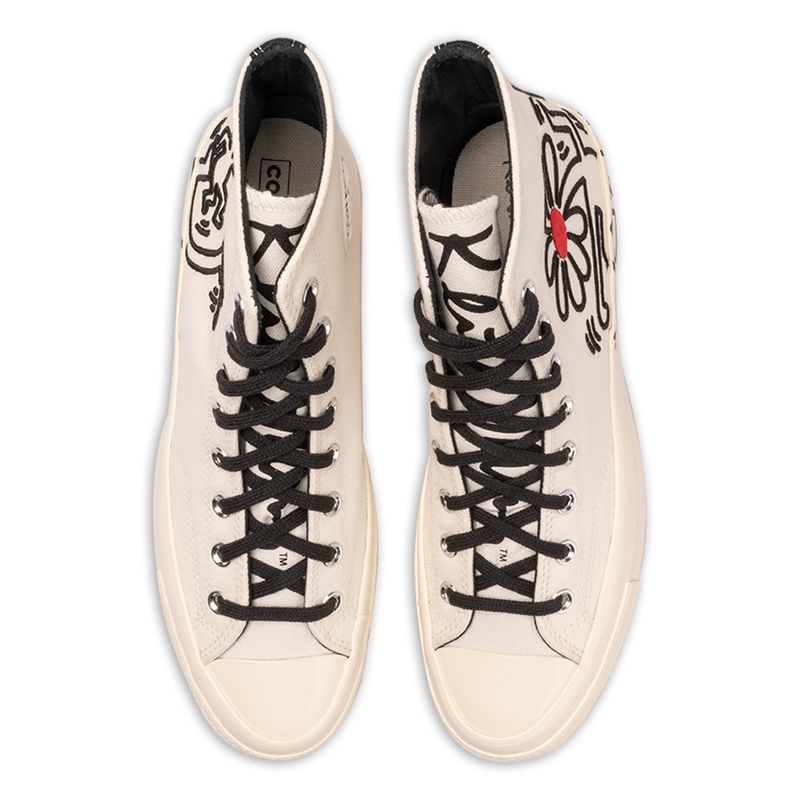 Tenis-Converse-Chuck-70-X-Keith-Haring-Bege