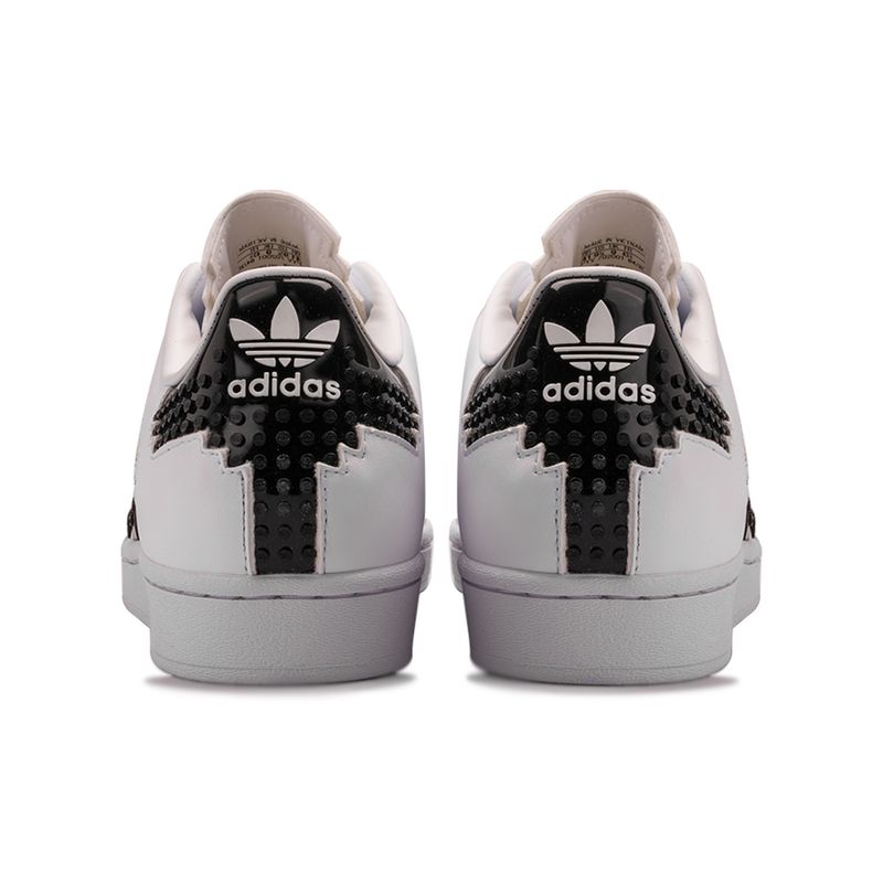 Tenis-adidas-x-LEGO-Superstar-Branco