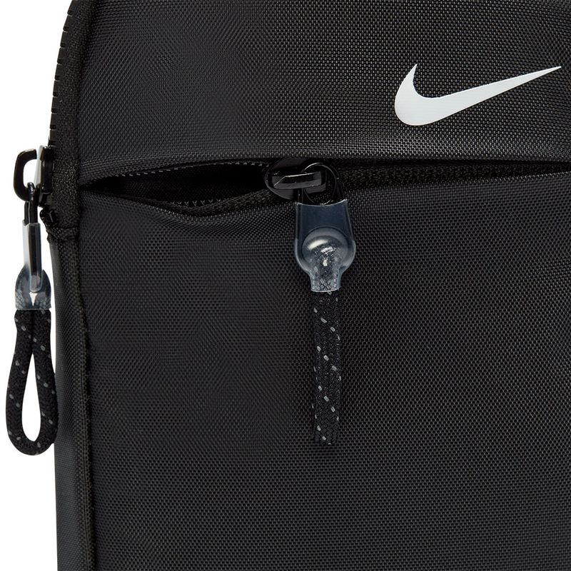 Bolsa-Nike-Sportswear-Essentials-Preta-4