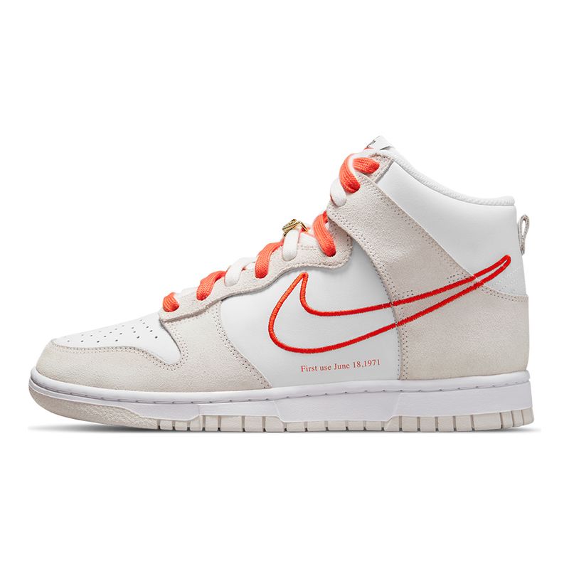Tenis-Nike-Dunk-High-Se-Feminino-Bege