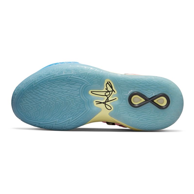 Tenis-Nike-Kyrie-Infinity-Multicolor-2
