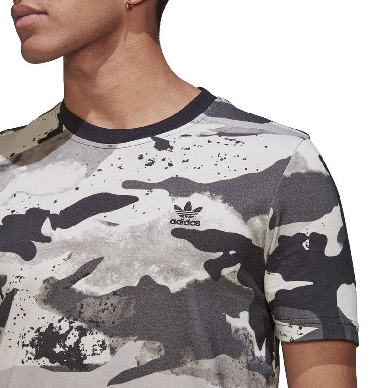 Camiseta-adidas-Camo-Masculina