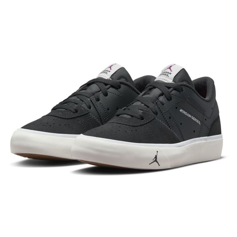 Tenis-Jordan-Series-ES-GS-Infantil