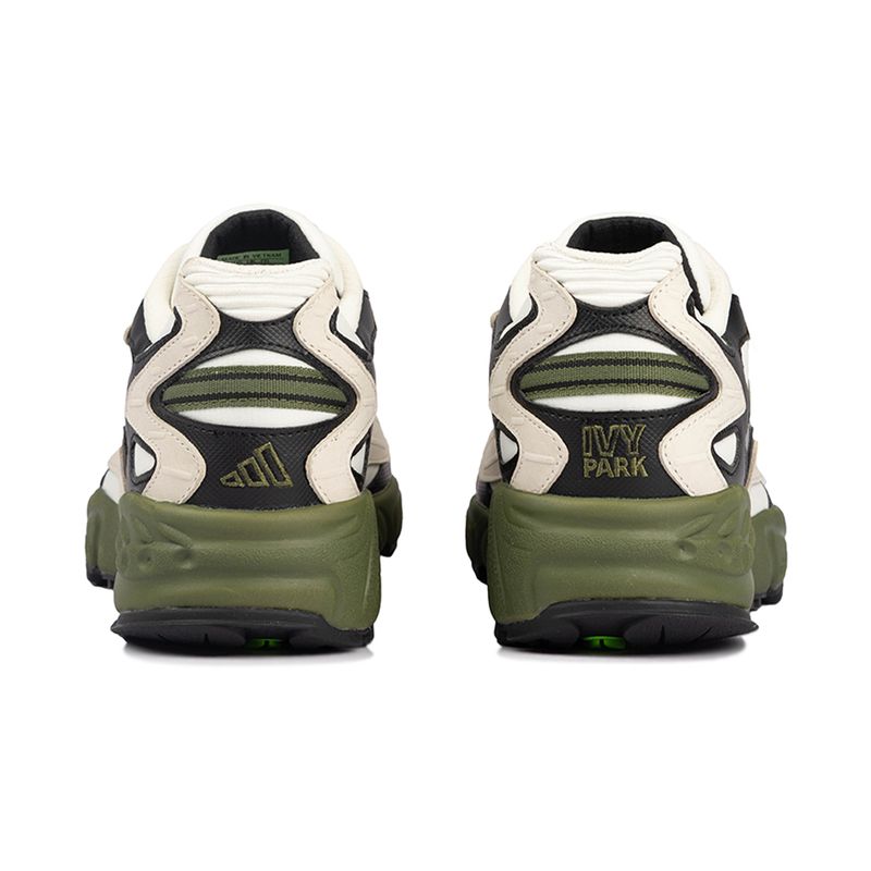 Tenis-adidas-Savage-V4-x-IVP