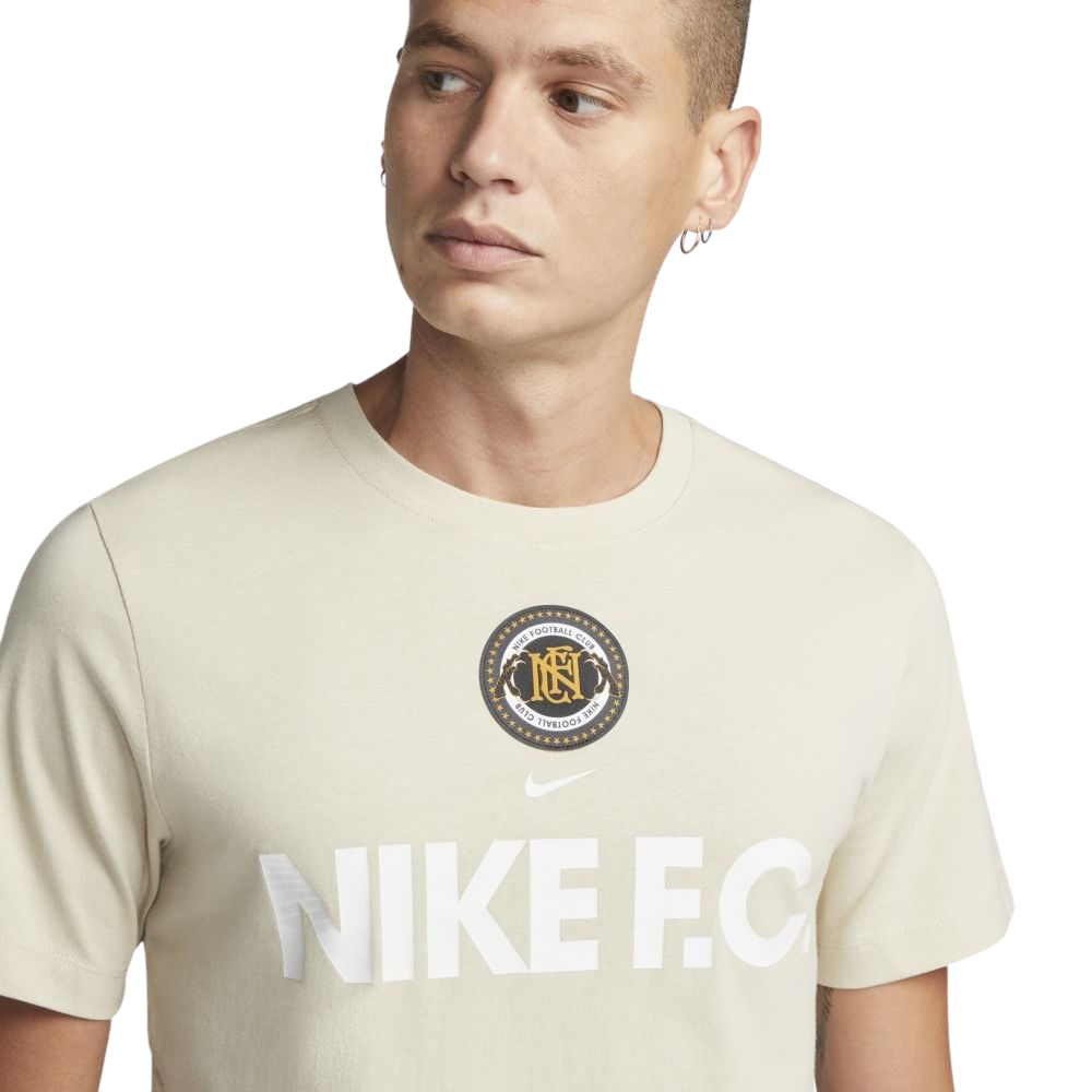 Camiseta-Nike-F.C.-Capsule-Masculina
