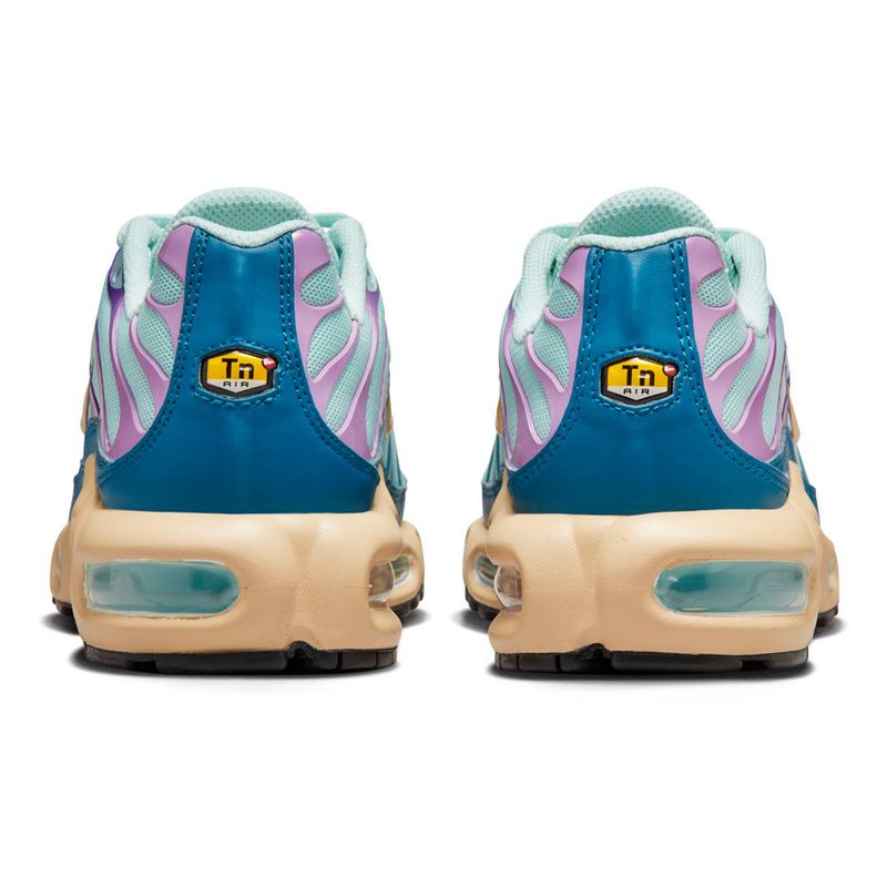 Tenis-Nike-Air-Max-Plus-Feminino