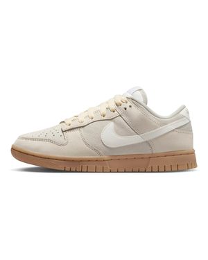 Tênis Nike Dunk Low SE Feminino