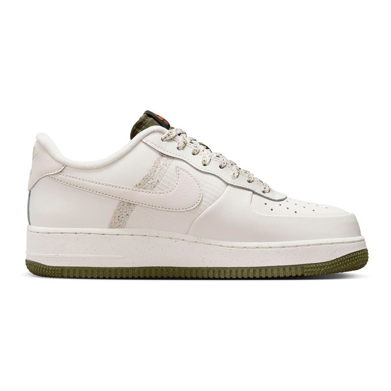 Tenis-Nike-Air-Force-1--07-LV8-Masculino