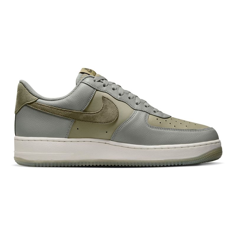 Tenis-Nike-Air-Force-1--07-LV8-Masculino