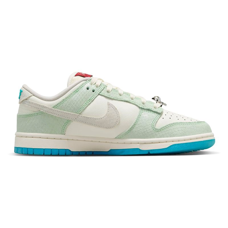 Tenis-Nike-W-Dunk-Low-Lx-Cn-Feminino