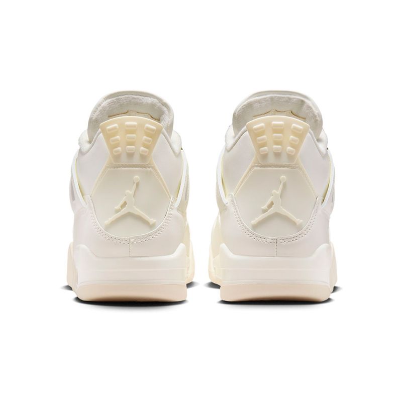 Tenis-Air-Jordan-4-Retro-Feminino