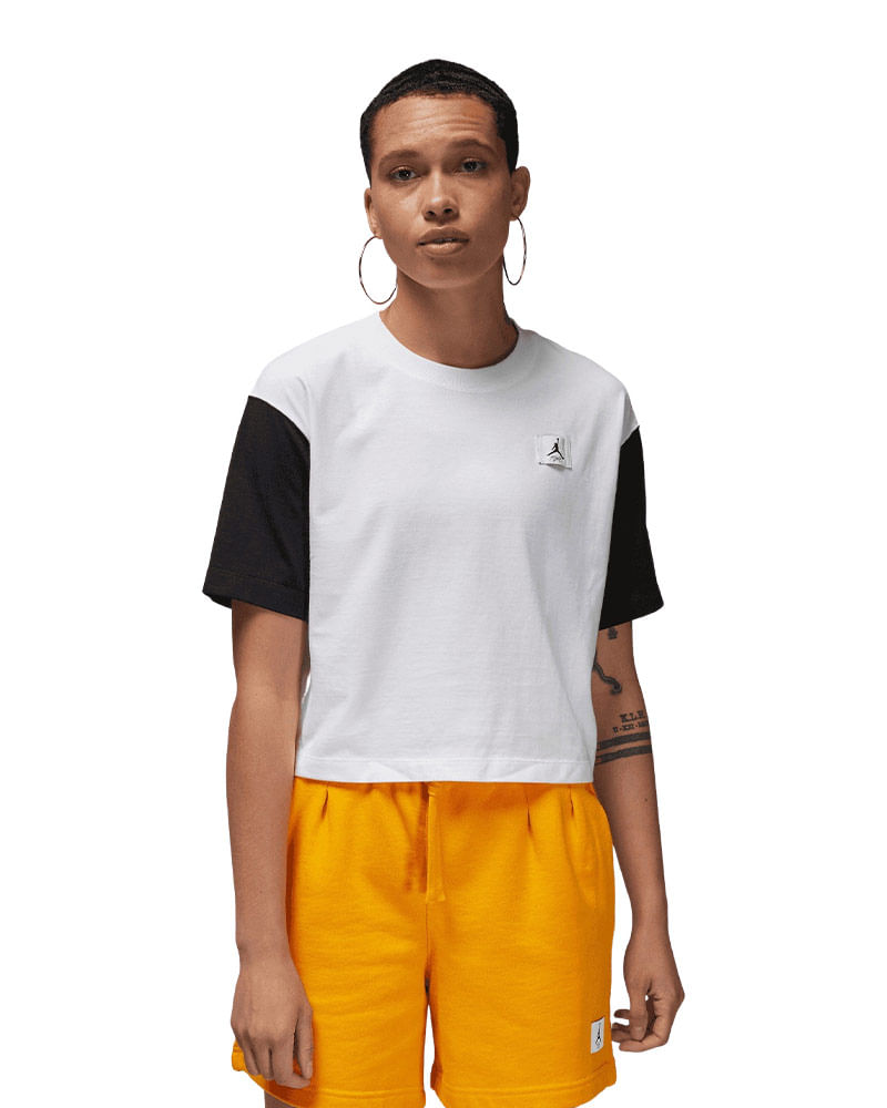 Camiseta-Jordan-Essentials-Feminina