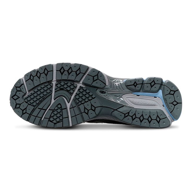 Tenis-New-Balance-860V2-Masculino