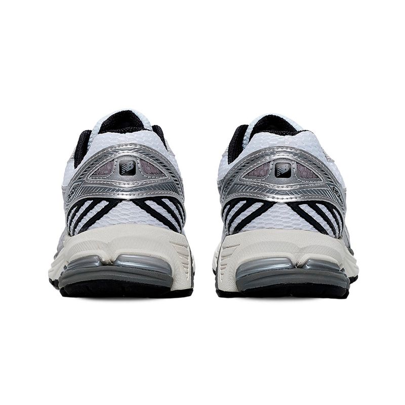 Tenis-New-Balance-860V2-Masculino