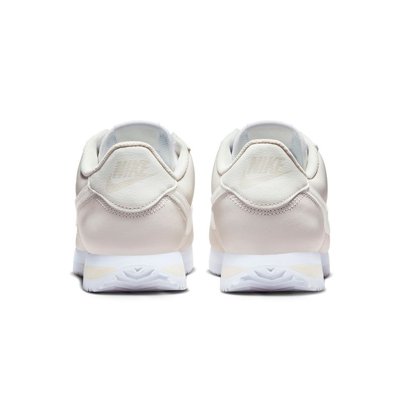 Tênis Nike Cortez Feminino| Tênis é na Artwalk Tênis Nike Cortez Feminino| Tênis é na Artwalk