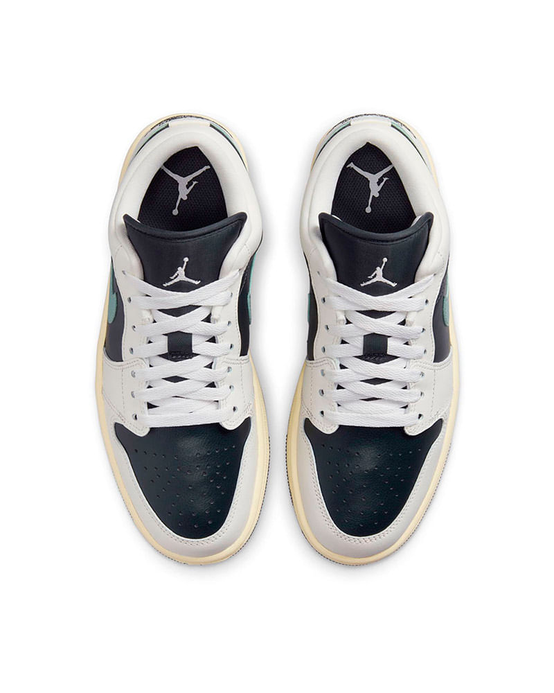 Tenis-Air-Jordan-1-Low-Feminino