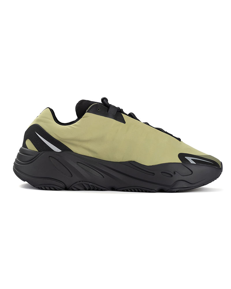 Tenis-adidas-Yeezy-700-MNVN