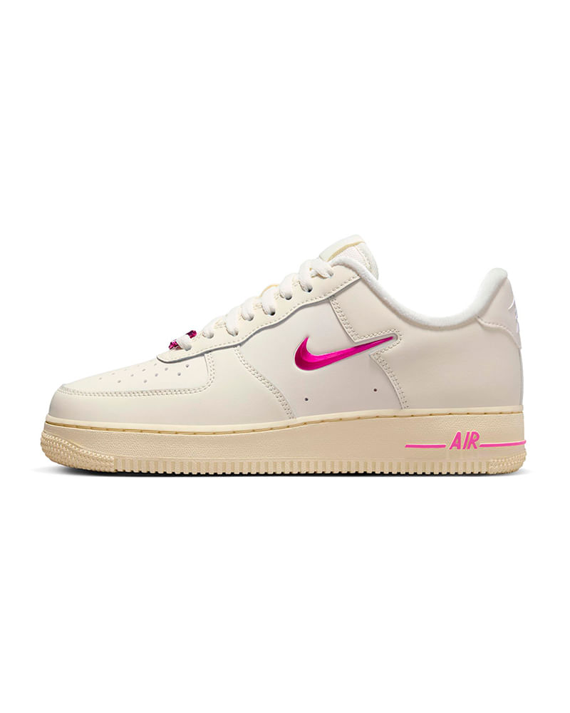 Tenis-Nike-Air-Force-1--07-SE-Feminino