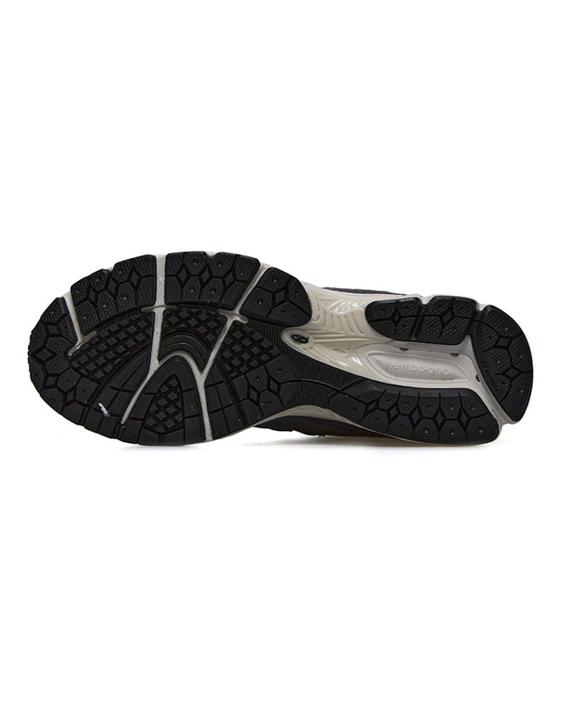 Tenis-New-Balance-2002-Masculino