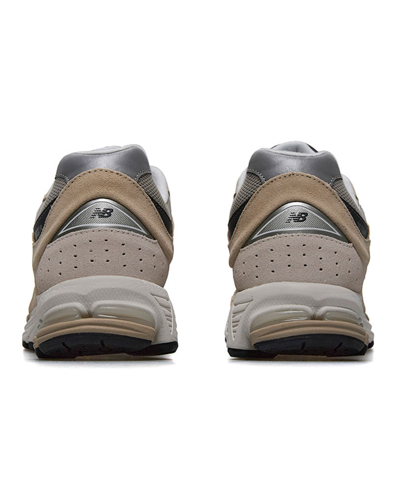 Tenis-New-Balance-2002-Masculino