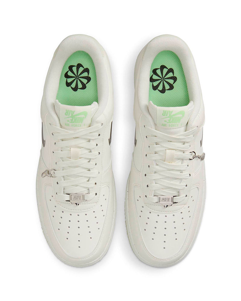 Tenis-Nike-Air-Force-1--07-Se-Feminino