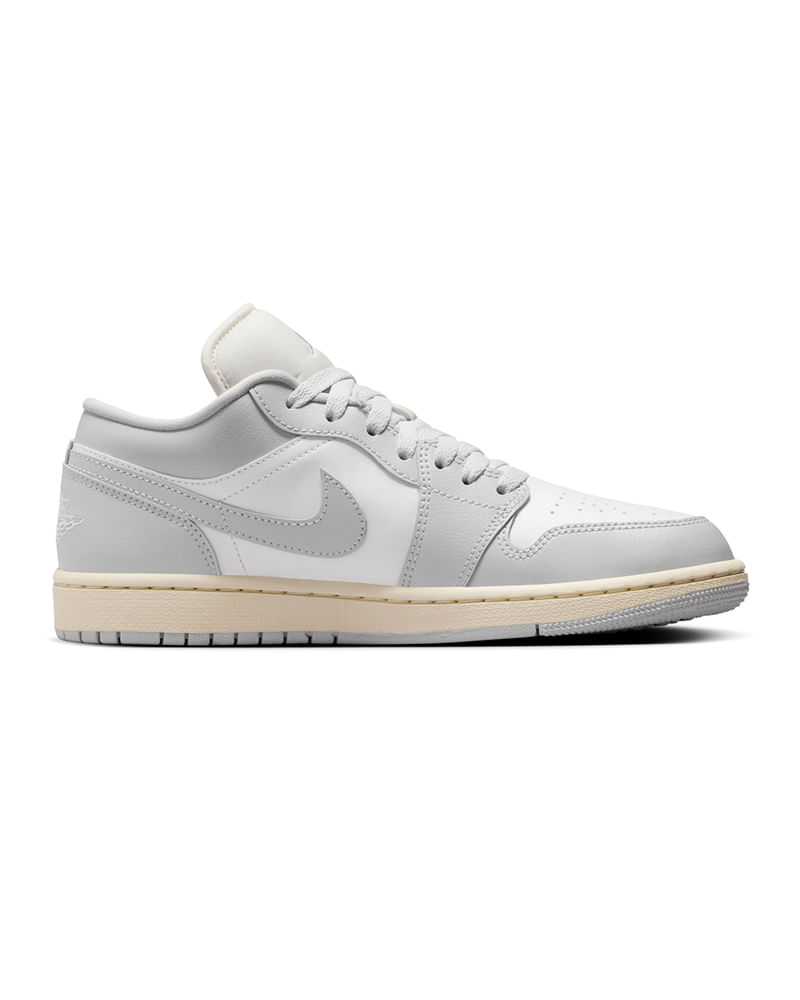 Tenis-Air-Jordan-1-Low-Feminino