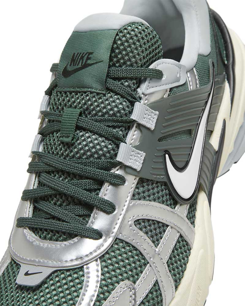 Tenis-Nike-V2K-Run-Masculino