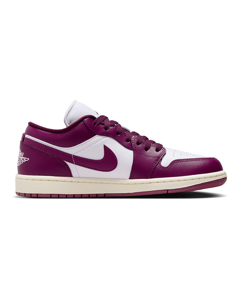 Tenis-Air-Jordan-1-Low-Feminino