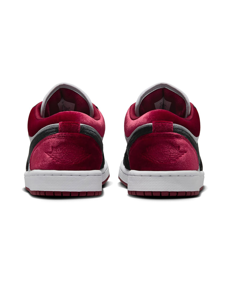 Tenis-Air-Jordan-1-Low-SE-Feminino