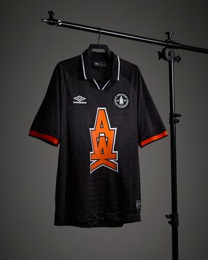 Camisa Umbro X Artwalk Since 2006 Unissex