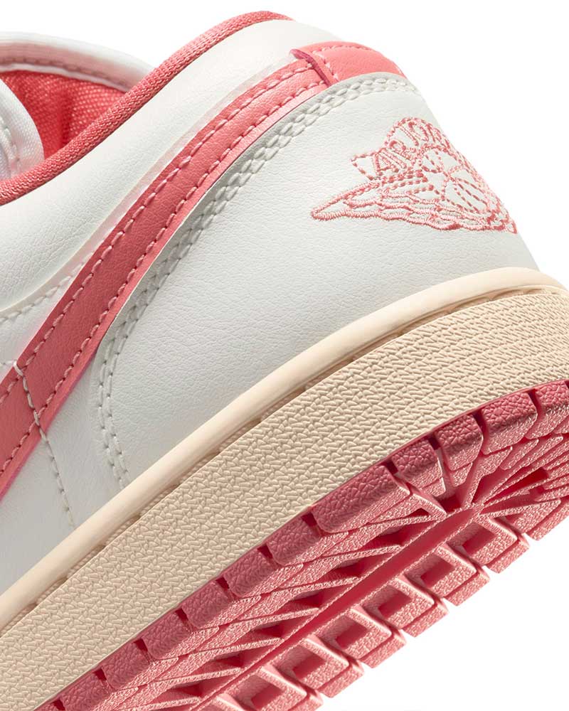 Tenis-Air-Jordan-1-Low-Feminino