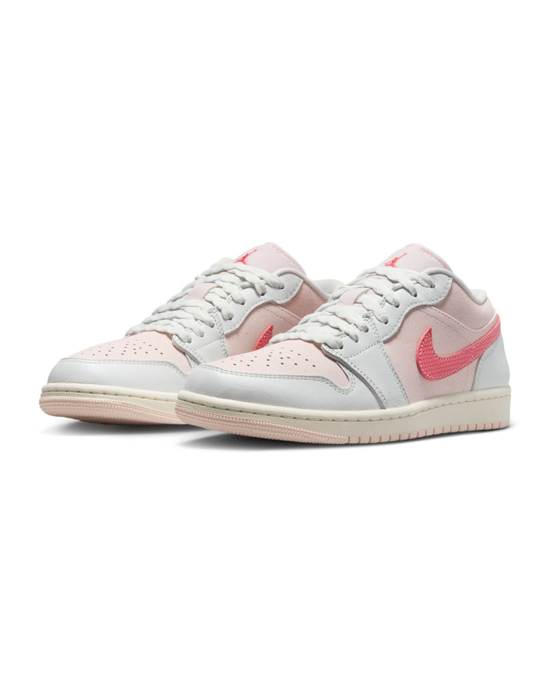 Tenis-Air-Jordan-1-LOW-SE-Feminino