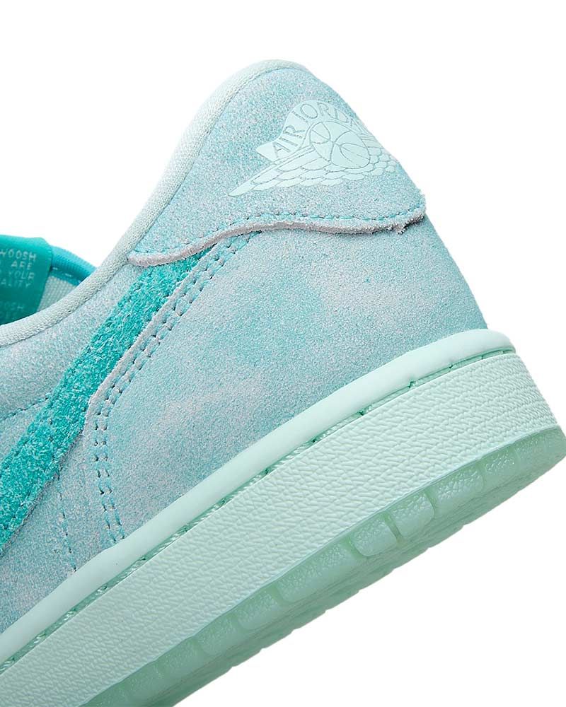 Tenis-Air-Jordan-1-Retro-Low-OG-Feminino