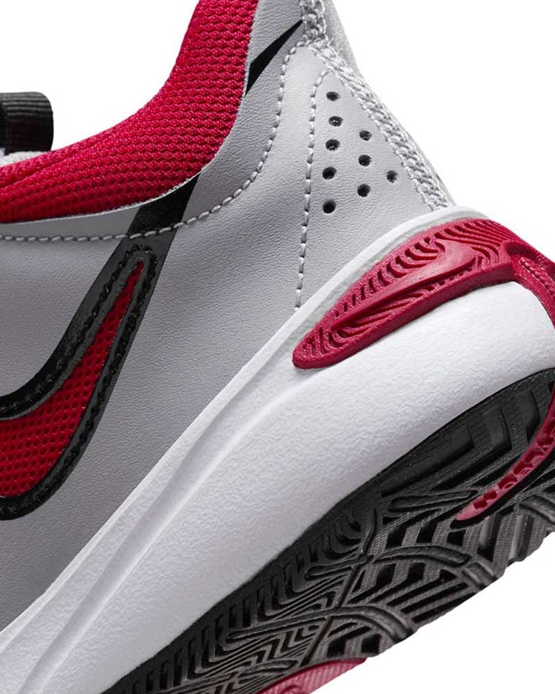 Tenis-Nike-Team-Hustle-11-Ps-Infantil