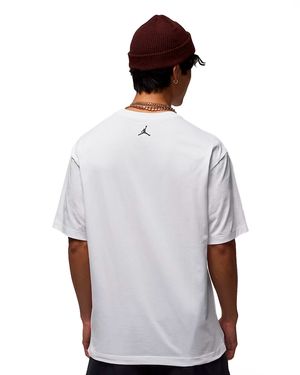 Camiseta Jordan NC Goat Ss Crew Masculina