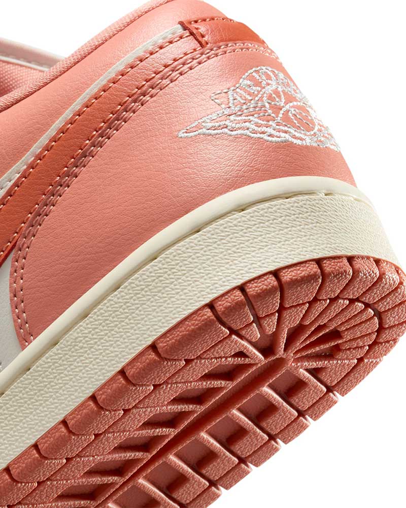 Tenis-Air-Jordan-1-Low-Feminino