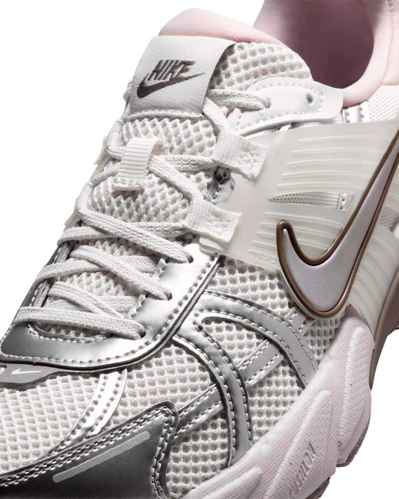 Tenis-Nike-V2K-Run-Feminino